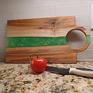 NEW Live Edge Cutting Board Serving Tray